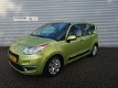 Citroën C3 Picasso - 1.4 VTi 95pk Exclusive/airco/cruise/trekhaak RIJKLAARPRIJS - 1 - Thumbnail