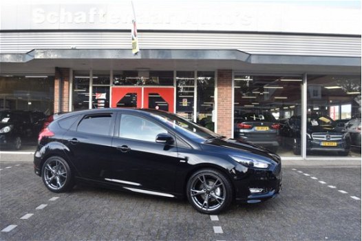 Ford Focus - 1.0 ST-Line/Navigatie - 1