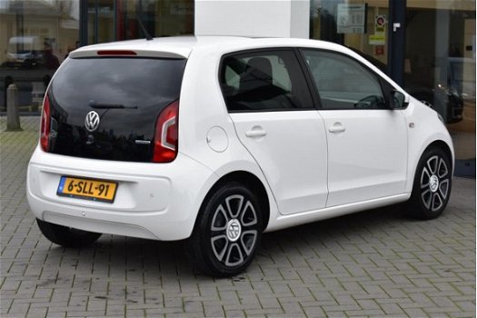 Volkswagen Up! - 1.0 high up BlueMotion Dynamic pakket, 16