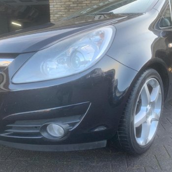 Opel Corsa - 1.4-16V Sport Bj 2008 Zwart - 1