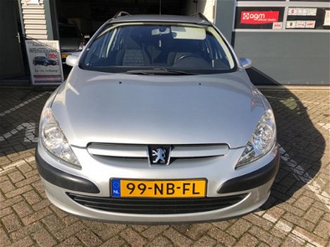 Peugeot 307 Break - 1.6-16V XS Clima elektrische ramen parkeersensor cruise controle zeer nette auto - 1