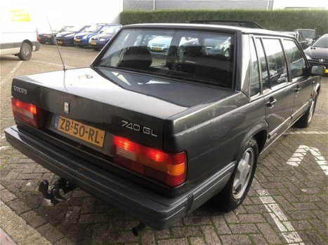 Volvo 740 - 2.3 GL Stuurbekrachtiging schuifdak lm-velgen trekhaak elektrische ramen cd-speler nieuw - 1