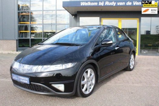 Honda Civic - 1.8 Executive 5 DEURS SPORT - 1