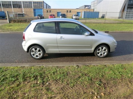 Volkswagen Polo - 1.4 TDI Trendline - 1