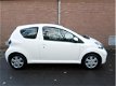 Toyota Aygo - 1.0-12V Now |centrale deurvergrendeling|elektrische ramen| - 1 - Thumbnail