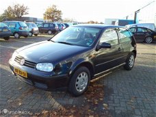 Volkswagen Golf - 1.4-16V afgeleverd met nieuwe apk