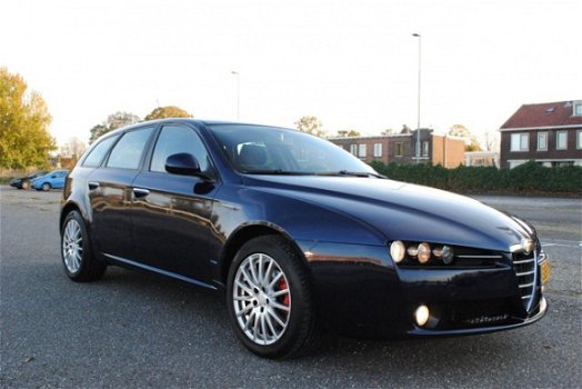 Alfa Romeo 159 Sportwagon - 1.9 JTS Impression APK, AIRCO, 6 BAK, BOEKJES - 1