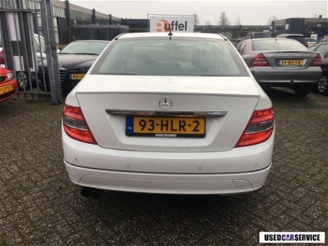 Mercedes-Benz C-klasse - C 180 K Xenon Navi Lichtmetaal 14mnd apk - 1