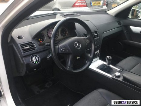 Mercedes-Benz C-klasse - C 180 K Xenon Navi Lichtmetaal 14mnd apk - 1