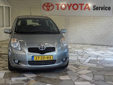 Toyota Yaris - 1.3 VVTi Linea Sol Automaat Airco - 1