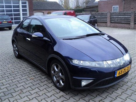 Honda Civic - 1.8 Sport automaat, airco, cruise control, elek. zonnedak - 1