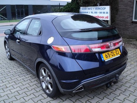 Honda Civic - 1.8 Sport automaat, airco, cruise control, elek. zonnedak - 1