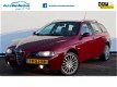 Alfa Romeo 156 Sportwagon - 1.9 JTD 115pk, Distinctive uitv., Clima, Leder, Cruise, 17