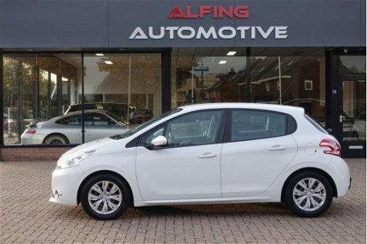 Peugeot 208 - 1.2 VTi Envy Navi Full Map Clima 5Drs - 1