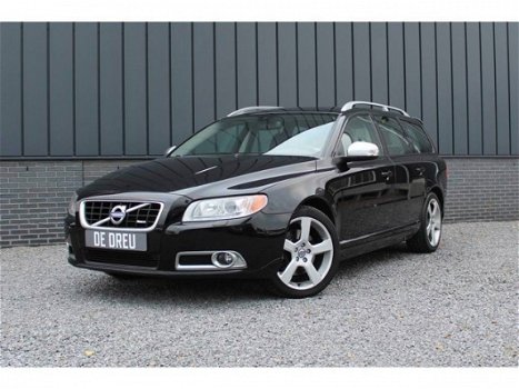 Volvo V70 - R-Edition 2.0T 203pk AUT. R-DESIGN + NAVI + LEDER - 1