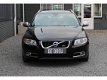 Volvo V70 - R-Edition 2.0T 203pk AUT. R-DESIGN + NAVI + LEDER - 1 - Thumbnail