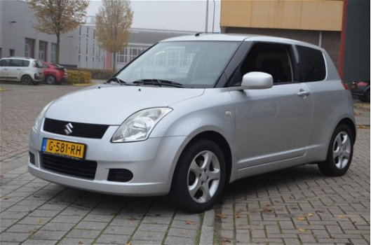 Suzuki Swift - 1.3 CLUB - 1