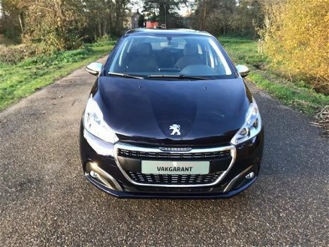 Peugeot 208 - 1.2 PureTech Blue Lease - 1