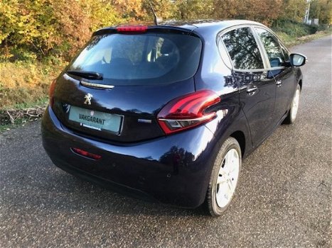 Peugeot 208 - 1.2 PureTech Blue Lease - 1