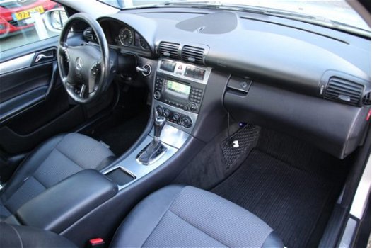 Mercedes-Benz C-klasse - 220 CDI Elegance | Navigatie | Trekhaak | Stoelverwarming | Half-leder | - 1