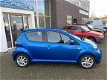 Toyota Aygo - 1.0 VVT-i Comfort / Airco / 5 Deurs / Trekhaak / - 1 - Thumbnail