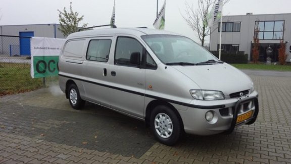 Hyundai H 200 - 2.5TD Luxe DC LWB 6seater - 1