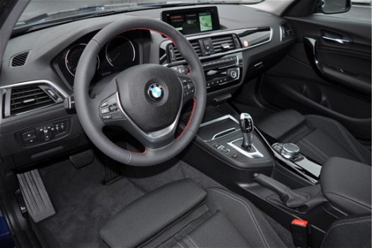BMW 1-serie - 118i Executive Sport Line Aut - 1