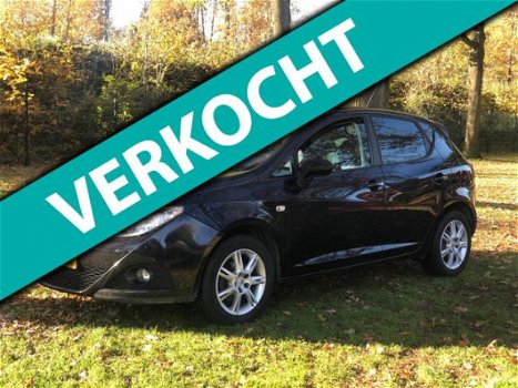 Seat Ibiza - 1.4 TDI Ecomotive airco nieuwe apk velgen 2010 - 1