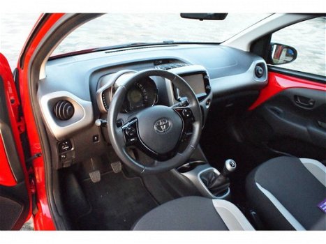 Toyota Aygo - 1.0 VVT-i x-play 5drs - 1