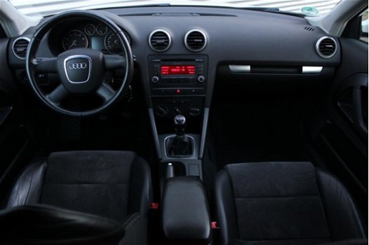 Audi A3 - 1.4 TFSI Attraction / XENON / LED / ALCANTARA / NIEUWSTAAT - 1