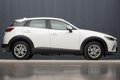 Mazda CX-3 - 2.0 SkyActiv-G 120 TS (NAVIGATIE, CRUISE, TELEFOON, 25.000KM, XENON, SPORTSTOELEN, LM V - 1 - Thumbnail