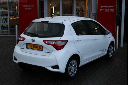 Toyota Yaris - 1.5 HYBRID NAVI CRUISE CAMERA 1E EIG NL-AUTO - 1