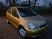 Toyota Yaris - 1.3-16V VVT-i Luna /5 DEURS/ BJ 2000 - 1 - Thumbnail