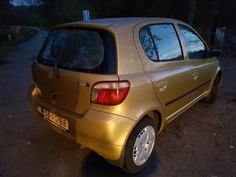 Toyota Yaris - 1.3-16V VVT-i Luna /5 DEURS/ BJ 2000 - 1