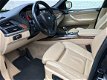 BMW X5 - XDrive35d High Executive PANO M-PAKKET NAP 2010 - 1 - Thumbnail