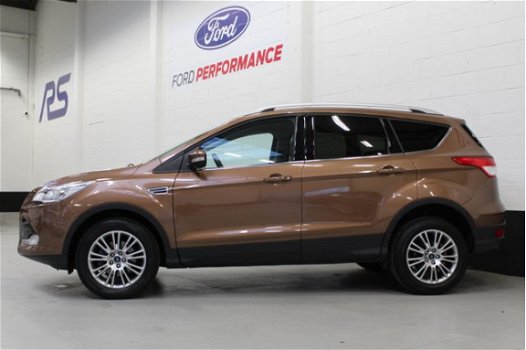 Ford Kuga - 1.6 150pk Titanium |DAB+|cruisecontrol|stoelverwarming|navigatie|getint glas| - 1
