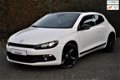 Volkswagen Scirocco - 1.4 TSI Highline 160PK 'XENON, NAVI, 18'', NW APK, NW OH-BEURT' - 1 - Thumbnail