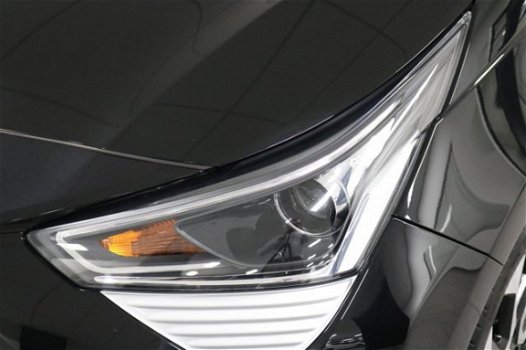 Toyota Aygo - 1.0 VVT-i x-Cite / Leder / Camera / Lichtmetalen Velgen - 1