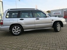 Subaru Forester - 2.0 AWD XT , 177 pk, airco, trekhaak