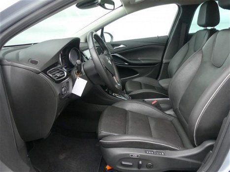 Opel Astra Sports Tourer - 1.4 150 pk Aut Innov Leder | Navigatie | Camera - 1