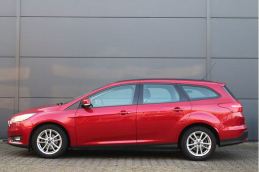 Ford Focus Wagon - 1.5 TDCI Lease Edition | Dealer onderhouden | Navigatie | Dual climate control | - 1