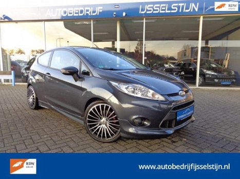 Ford Fiesta - 1.6 Sport Climate control / Cruise Control / 17 Inch Velgen - 1