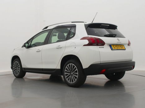 Peugeot 2008 - 1.2 82pk Active | Panoramadak | Navigatie | Parkeersensoren | Climate control | - 1