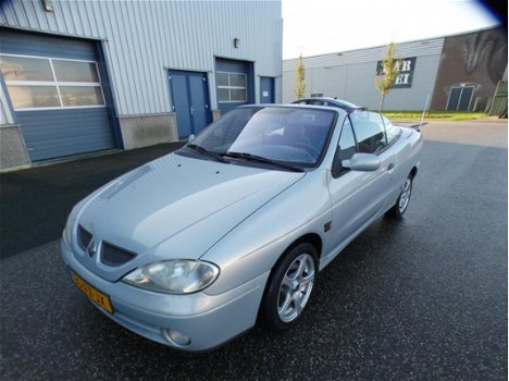 Renault Mégane Cabrio - 1.6-16V Sport / Airco / Elektrische ramen / Leuke auto - 1