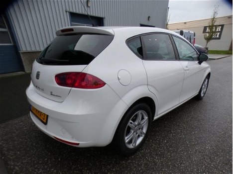 Seat Leon - 1.6 TDI Ecomotive Businessline COPA NAVI / PDC / CLIMA / CRUISE / ELEK RAMEN - 1