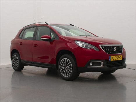 Peugeot 2008 - 1.2 82pk Blue Lion | Navigatie | Parkeersensoren | Airco | - 1