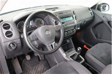 Volkswagen Tiguan - 1.4 Tsi Sport&Style