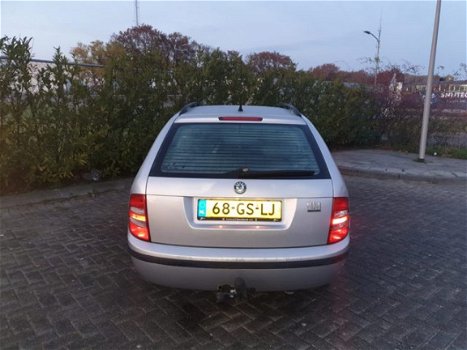 Skoda Fabia Combi - 1.4 Comfort goed zuinig LEES TEKST - 1