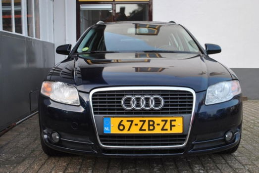 Audi A4 Avant - 2.0 Advance - 1