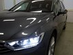 Volkswagen Passat Variant - 1.6 TDI Highline NAVI-CAMERA-LEER/ALCANTARA-PARKEERHULP - 1 - Thumbnail